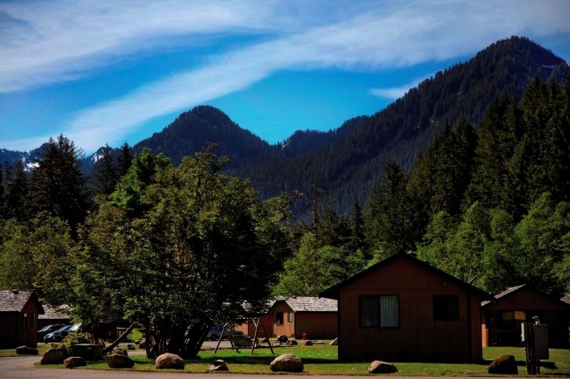 ホテル Sol Duc Hot Springs ポート・エンジェルス エクステリア 写真